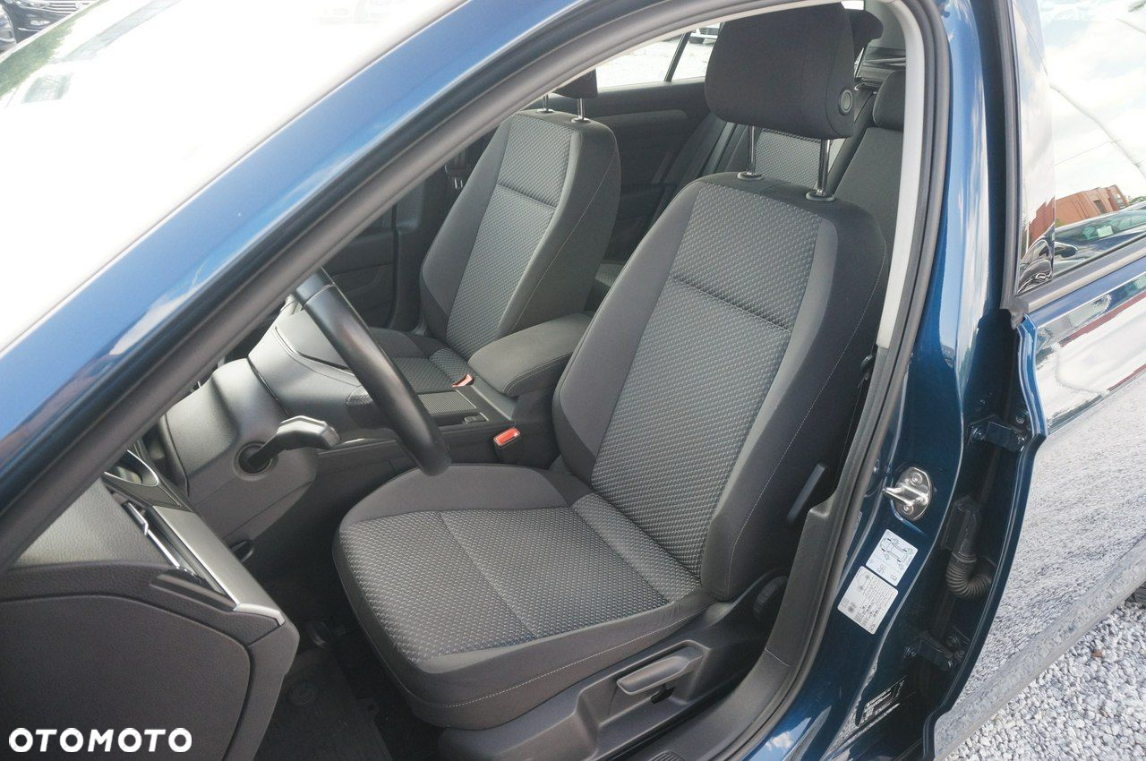 Volkswagen Passat 2.0 TDI EVO Essence - 22