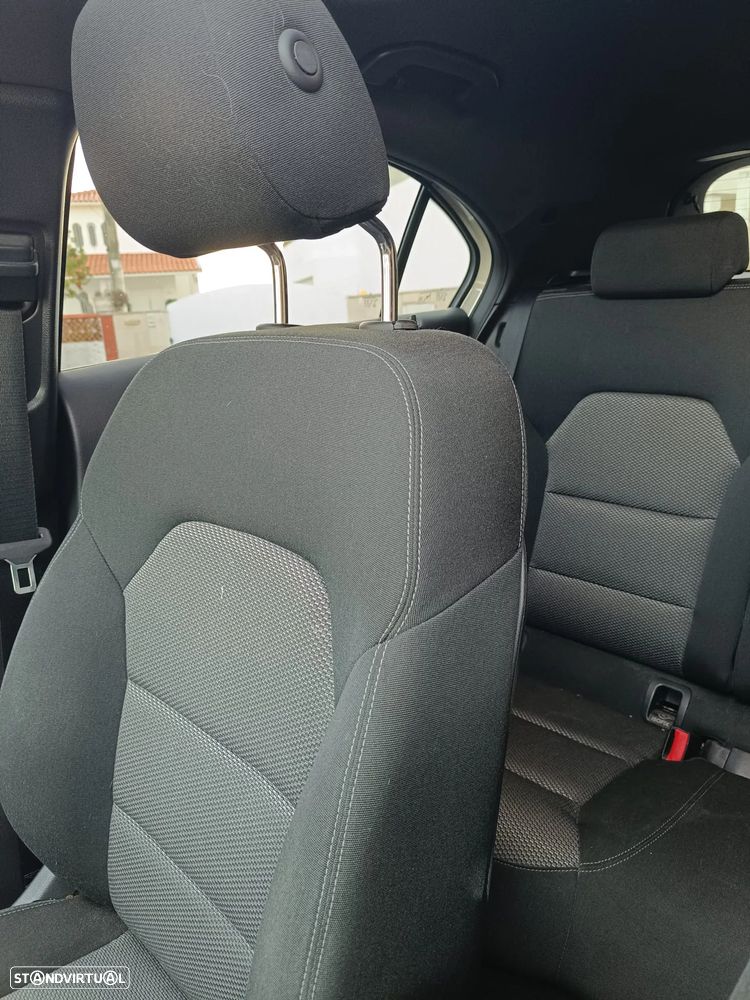 Mercedes-Benz A 180 d - 12