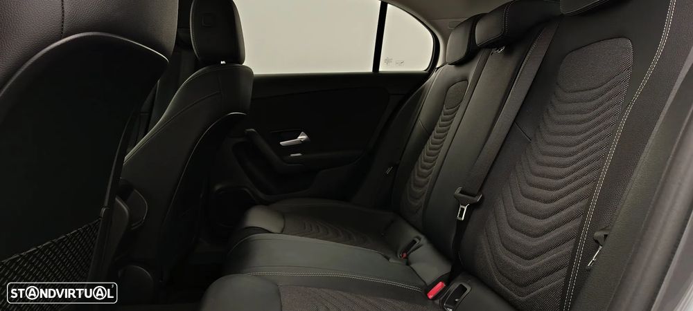 Mercedes-Benz A 200 Standard - 30
