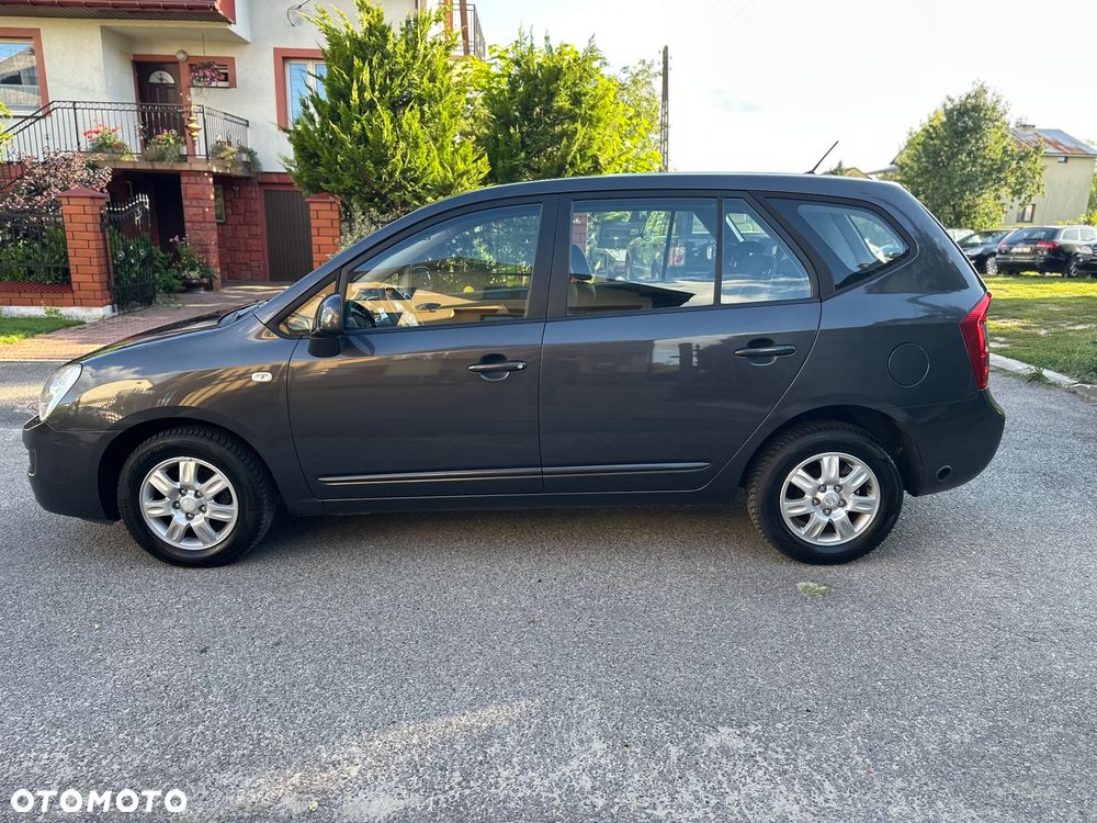 Kia Carens 2.0 EX - 3