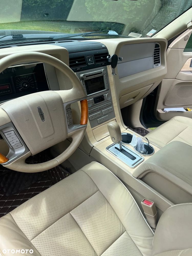 Lincoln Navigator 5.4 4WD Luxury - 10