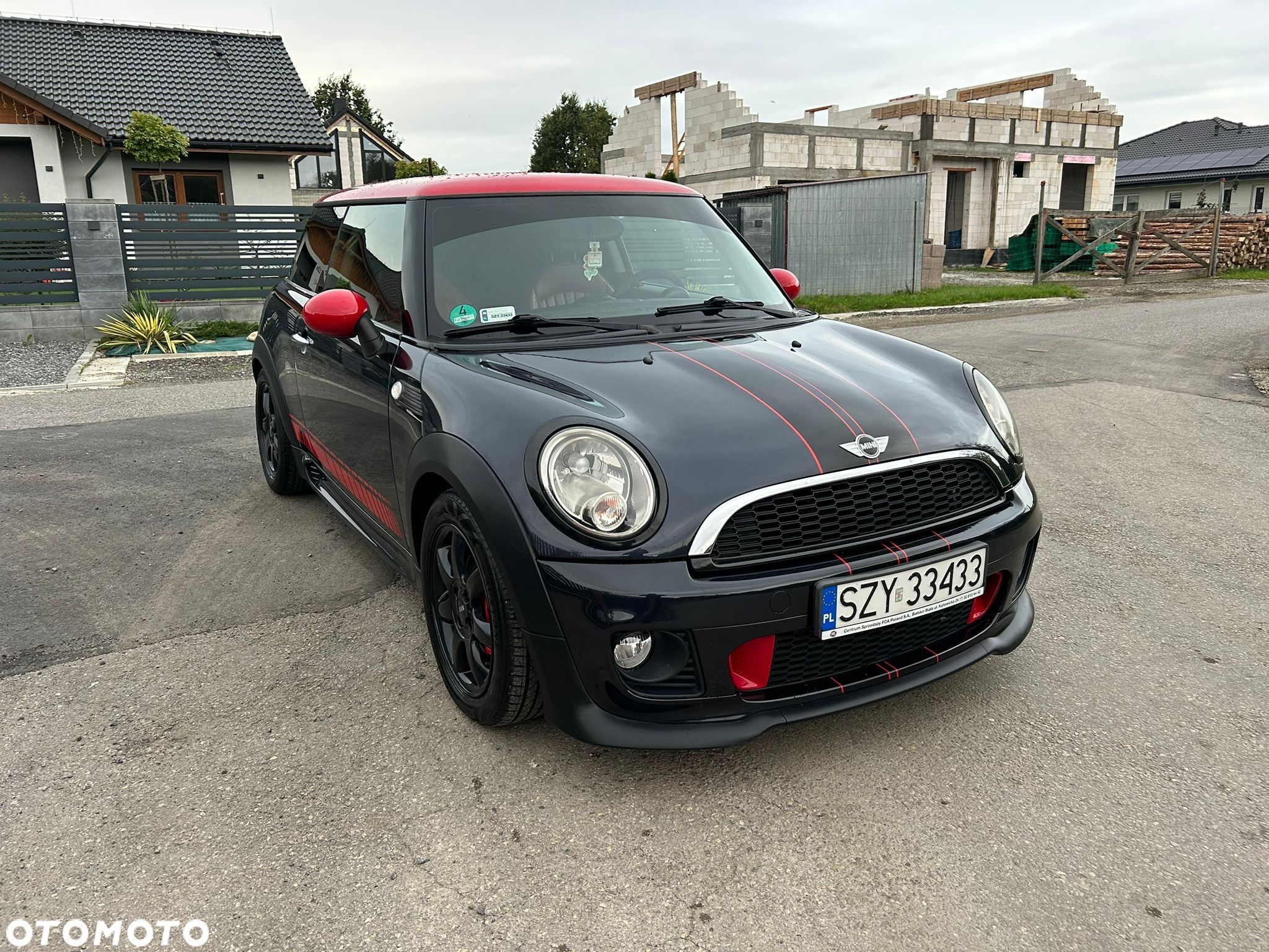 MINI Cooper Standard - 1