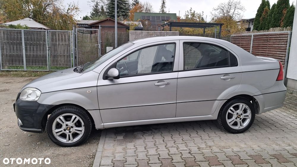 Chevrolet Aveo 1.4 16V LT - 1