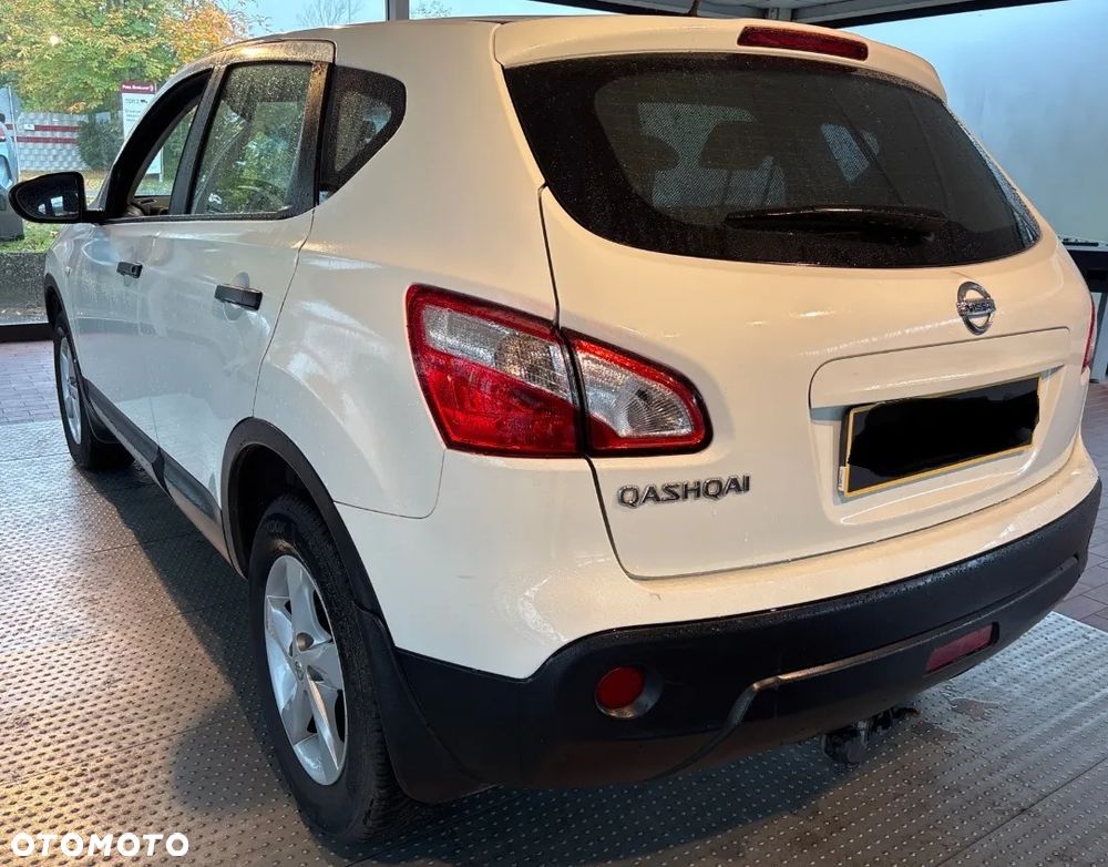 Nissan Qashqai 1.6 visia - 3