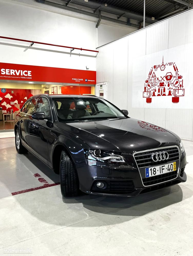 Audi A4 Avant 2.0 TDI exclusive - 5