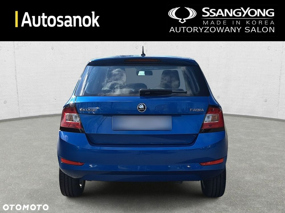 Skoda Fabia - 6