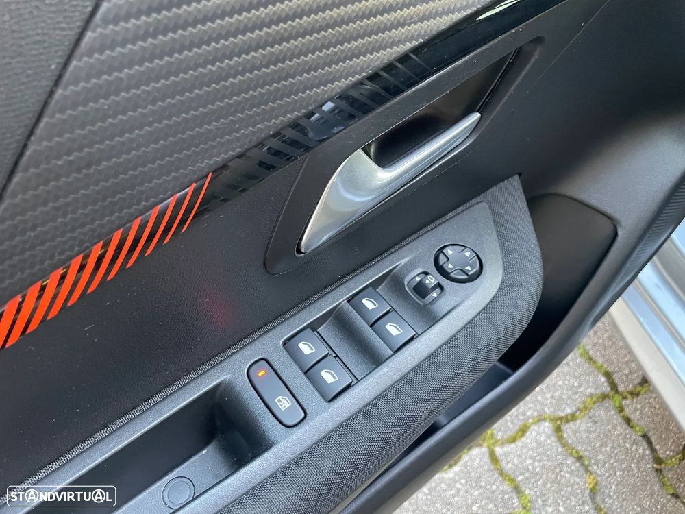 Peugeot e-208 50 kWh Active Pack - 22