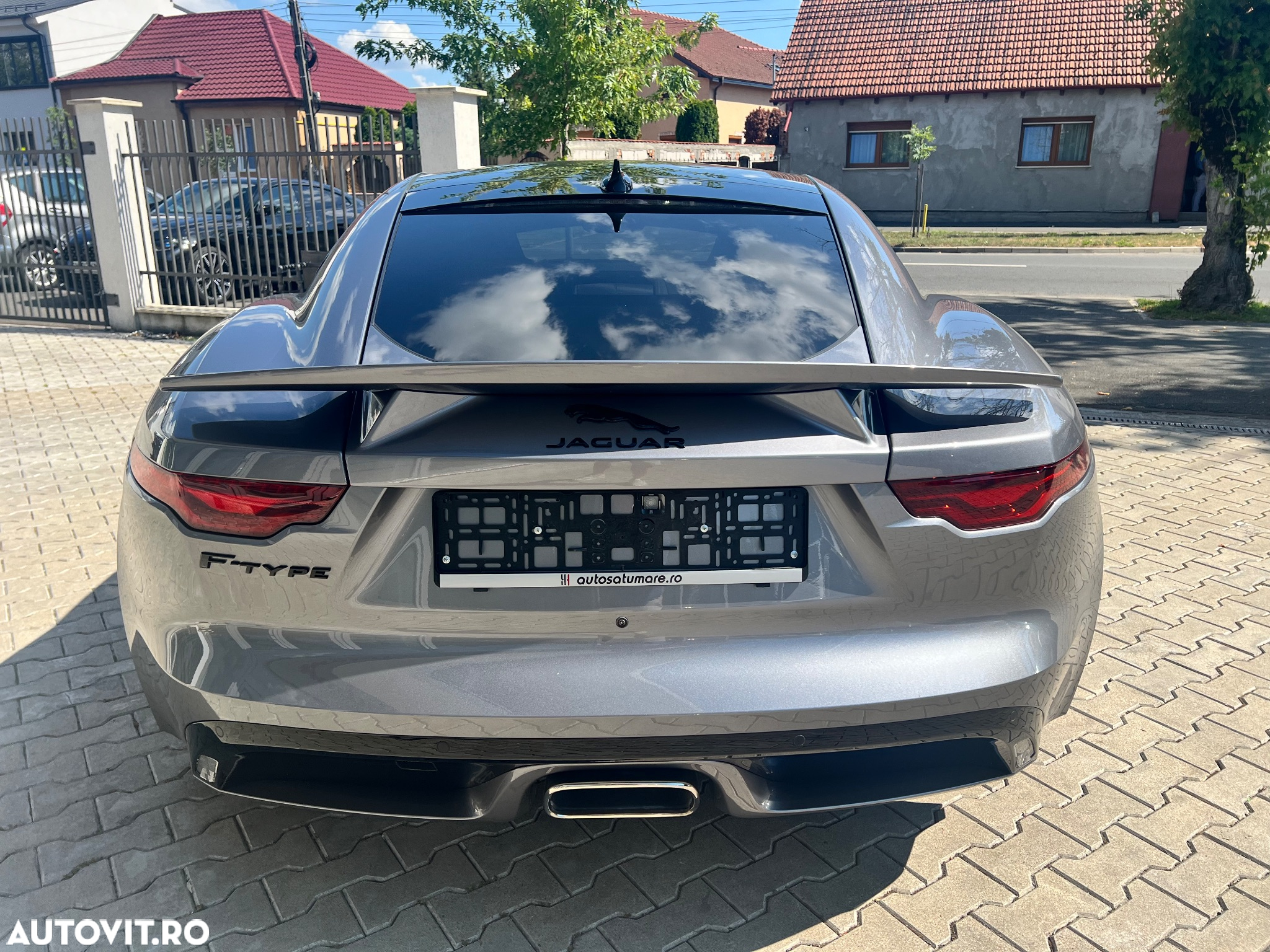 Jaguar F-Type Coupe P300 Aut. R-Dynamic - 6