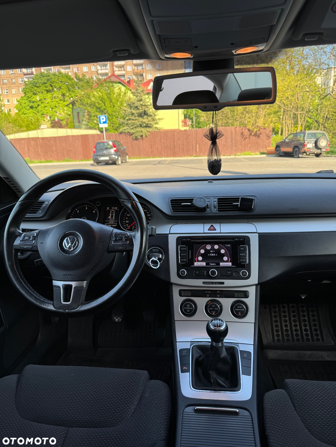 Volkswagen Passat 2.0 TDI DPF Comfortline - 12