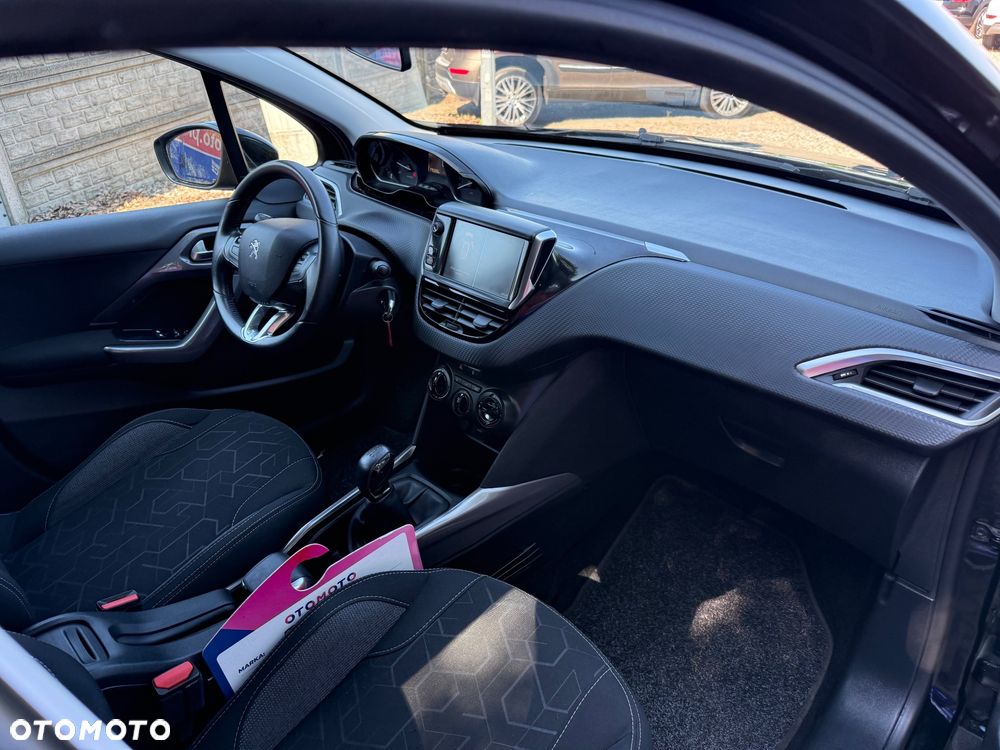 Peugeot 2008 BlueHDi 100 STOP & START Active - 10