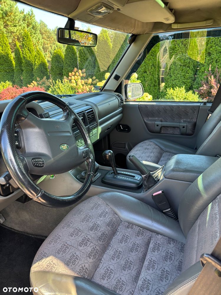 Land Rover Discovery - 7