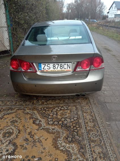 Honda Civic 1.8 Comfort - 4