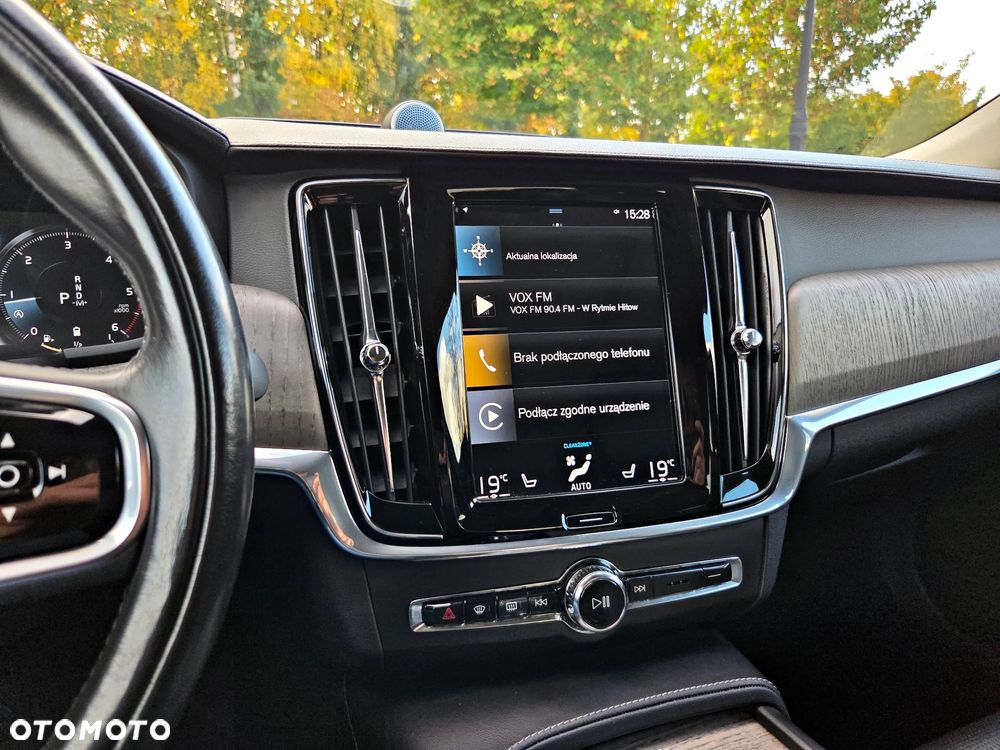 Volvo S90 - 14