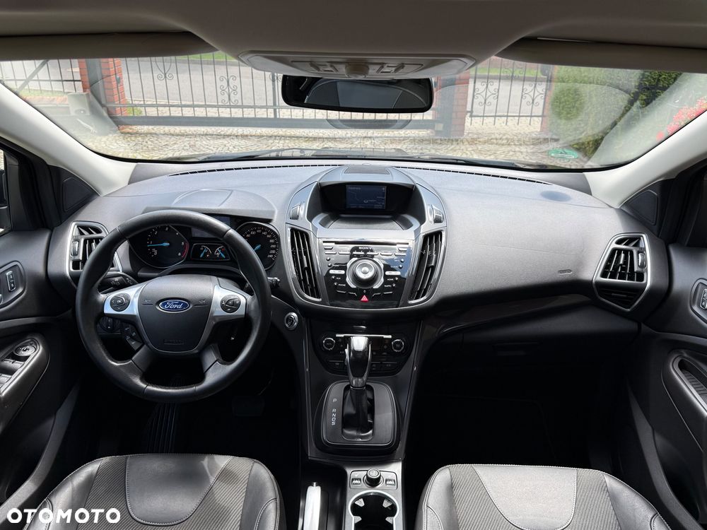 Ford Kuga 2.0 TDCi 4WD Titanium Plus - 23