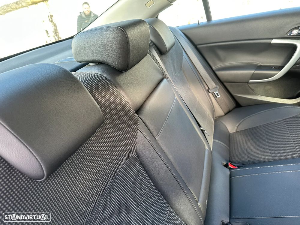 Opel Insignia 2.0 CDTI executive ecoFLEX - 20