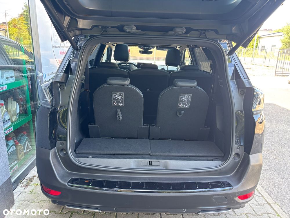 Peugeot 5008 1.6 PureTech GT Pack S&S EAT8 - 12