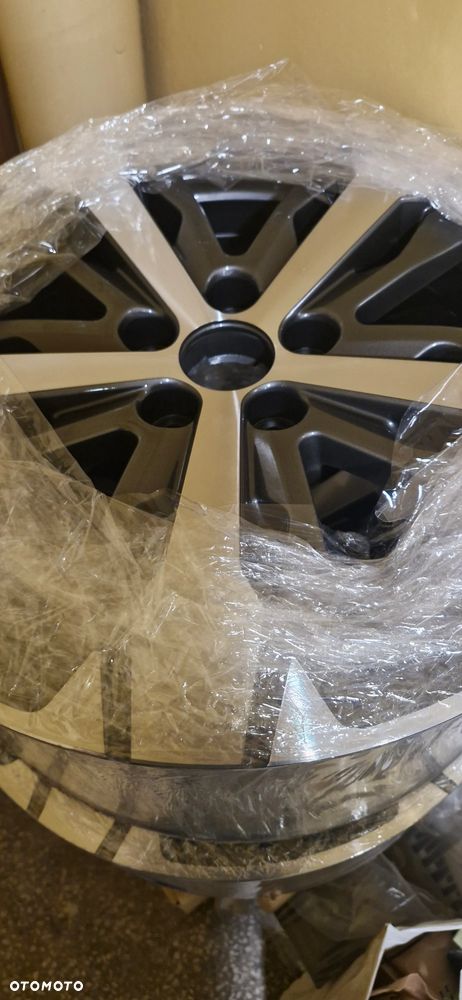 Felgi aluminiowe do Peugeot 3008 Crossway (oryginalne)  7.5x18" . - 3