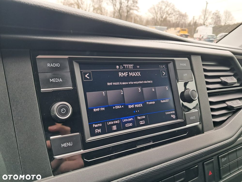 Volkswagen Transporter - 33