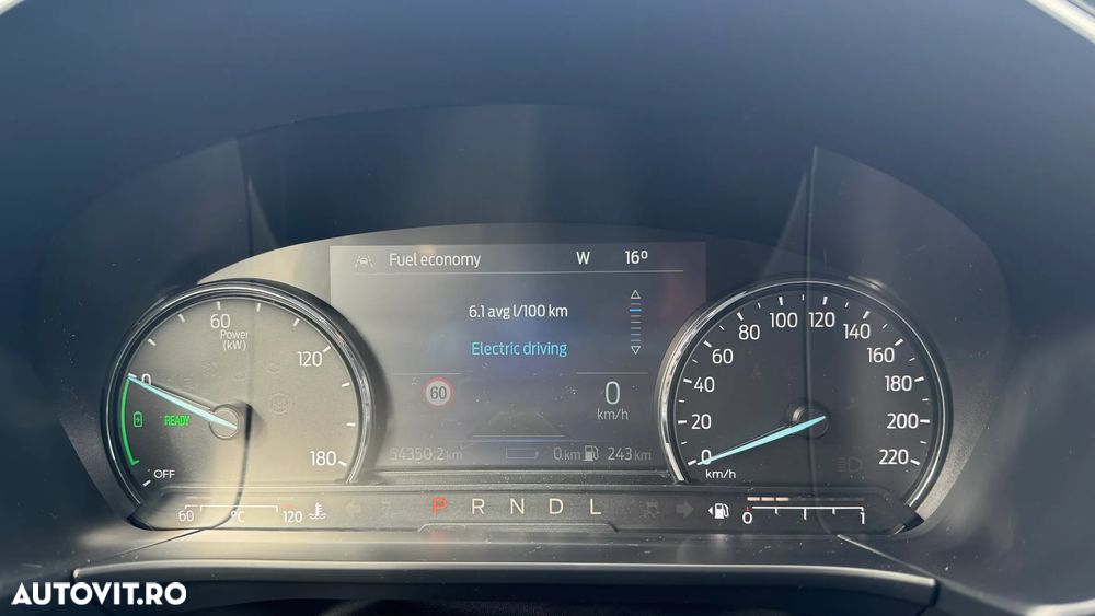Ford Kuga 2.5 Duratec PHEV TITANIUM - 6