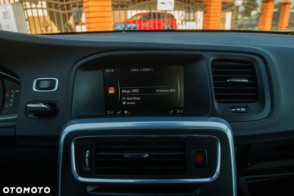 Volvo V60 D3 Geartronic Momentum - 37