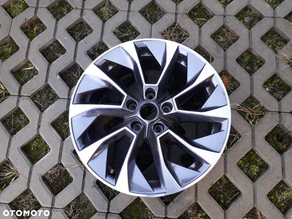 Felga Aluminiowa Skoda Karoq karok 57A 601 025AB 7Jx17 et45 Alufelga - 1