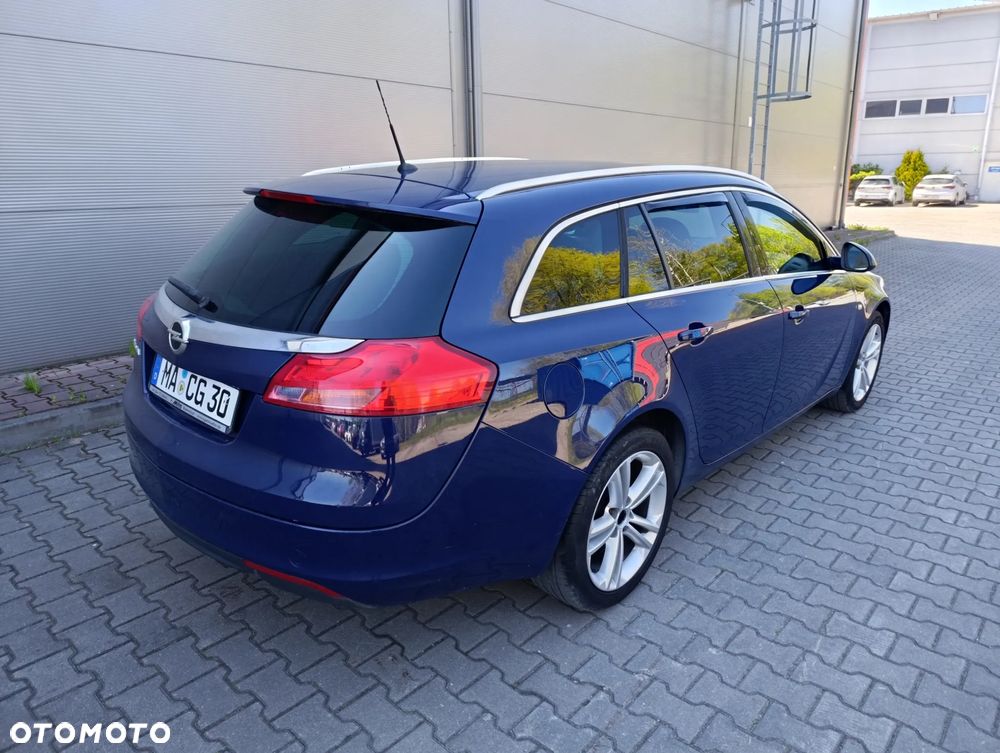 Opel Insignia 1.8 Sport - 25