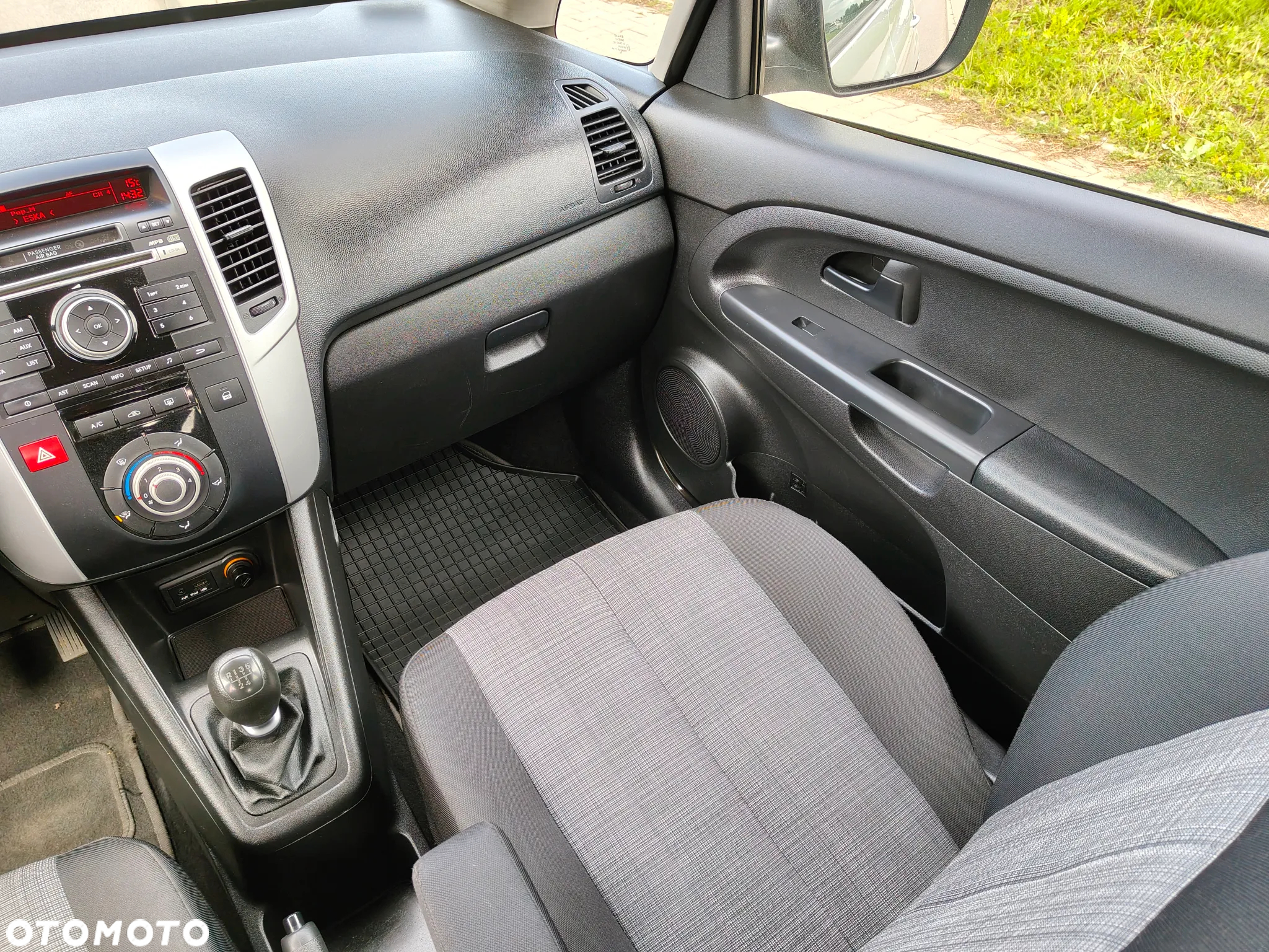Kia Venga 1.4 L - 13