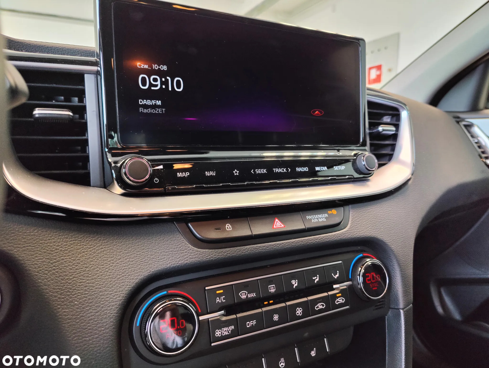 Kia XCeed - 16