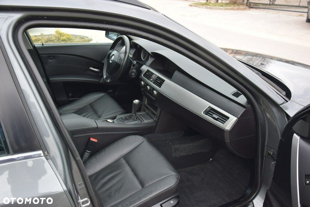 BMW Seria 5 - 26