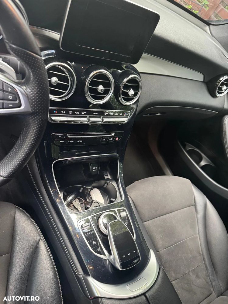 Mercedes-Benz GLC 250 d 4MATIC - 10