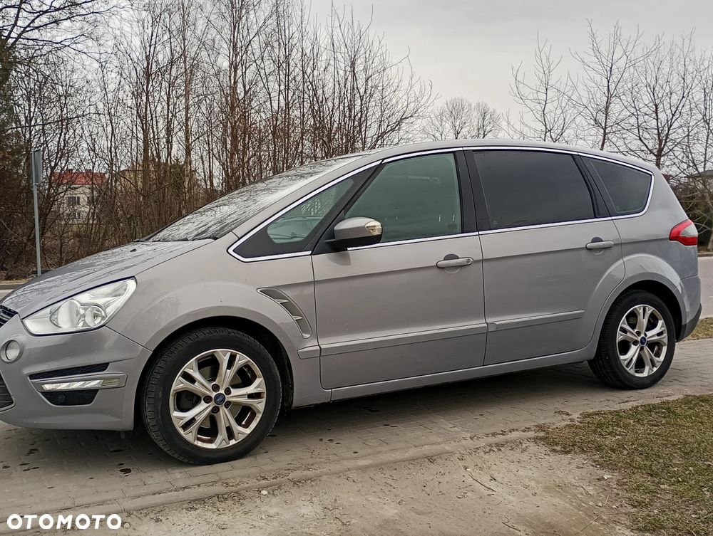 Ford C-MAX 2.0 TDCi Edition - 13