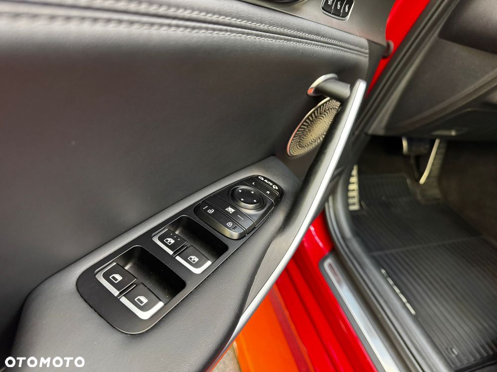 Kia Stinger 2.0 T-GDI GT Line - 16