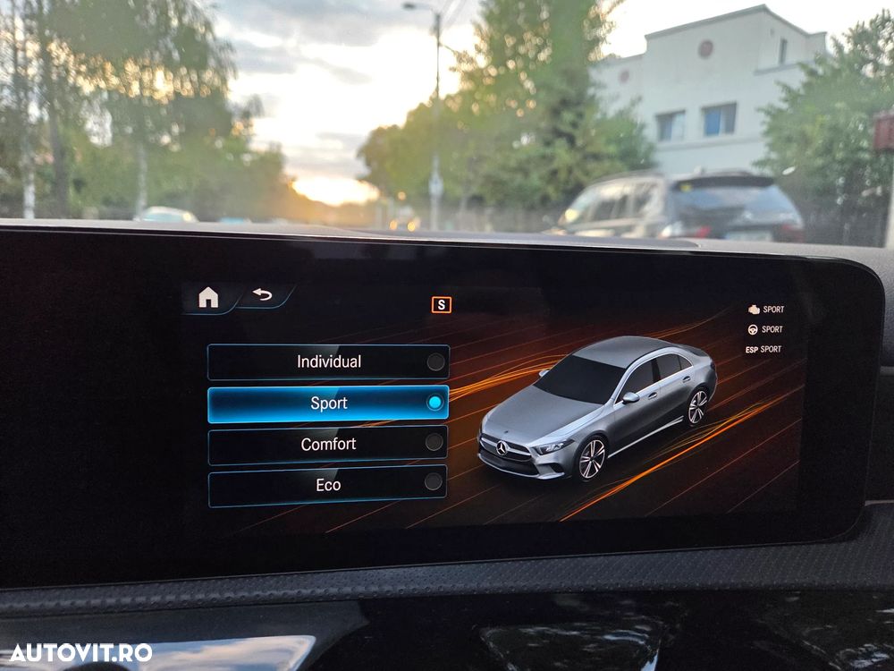 Mercedes-Benz A 180 MHEV 7G-DCT - 19