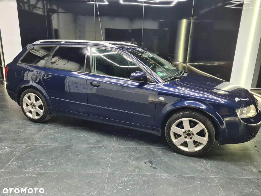 Audi A4 Avant - 17
