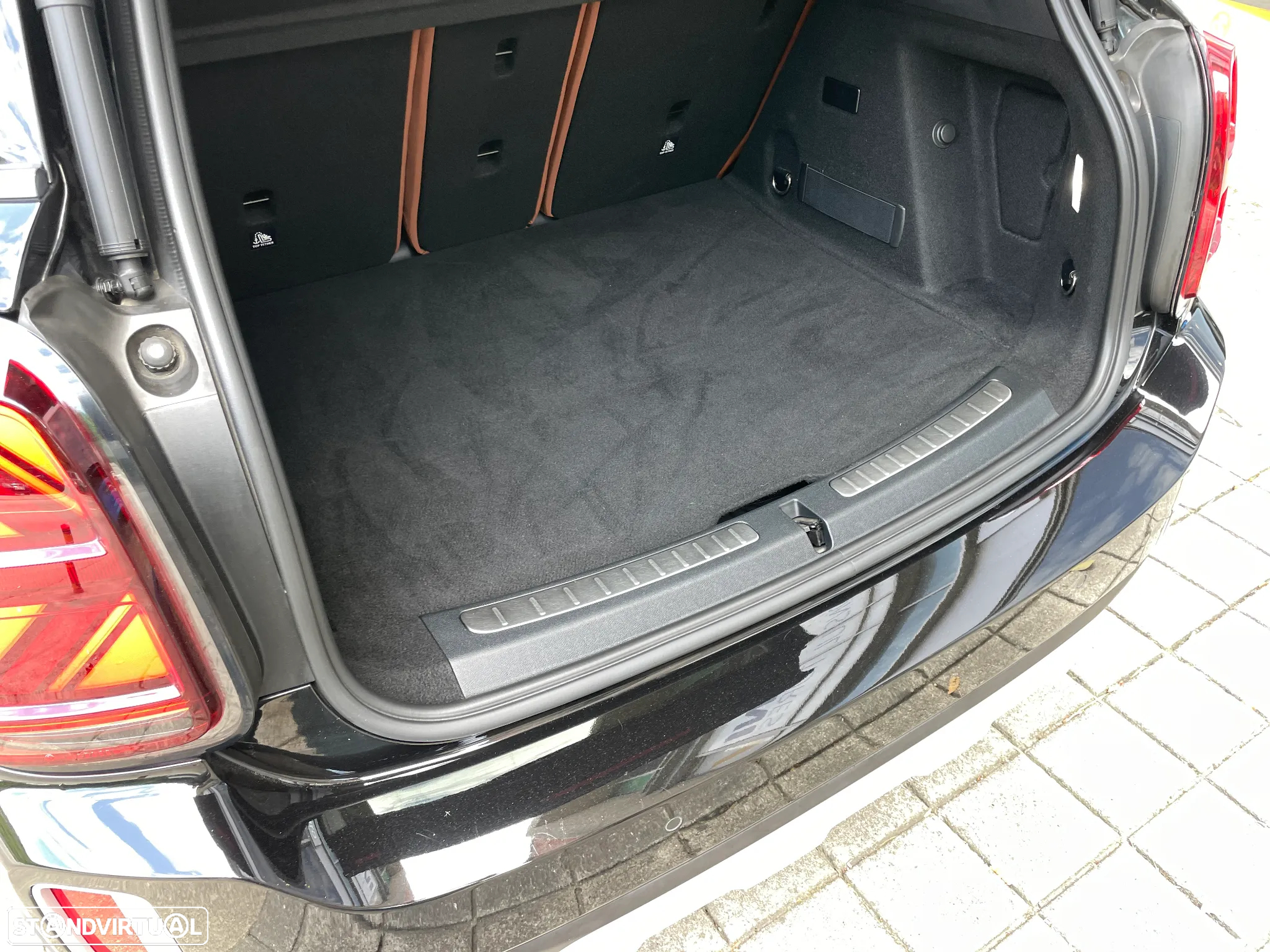 MINI Countryman Cooper SE ALL4 Auto - 32