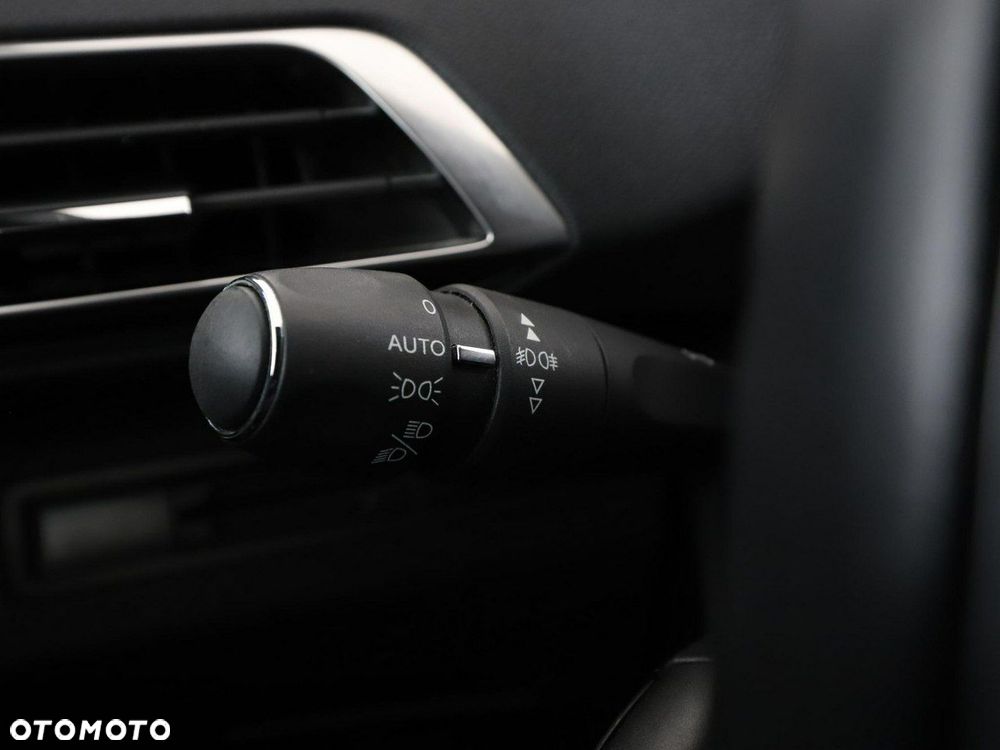 Peugeot 3008 1.2 PureTech GT S&S - 36