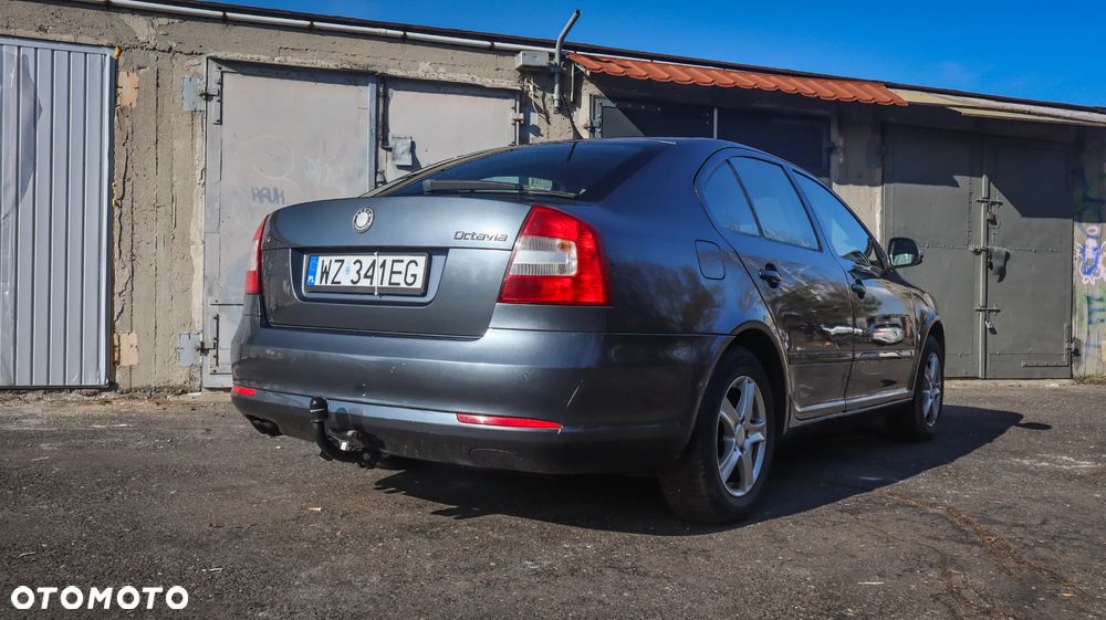 Skoda Octavia - 2