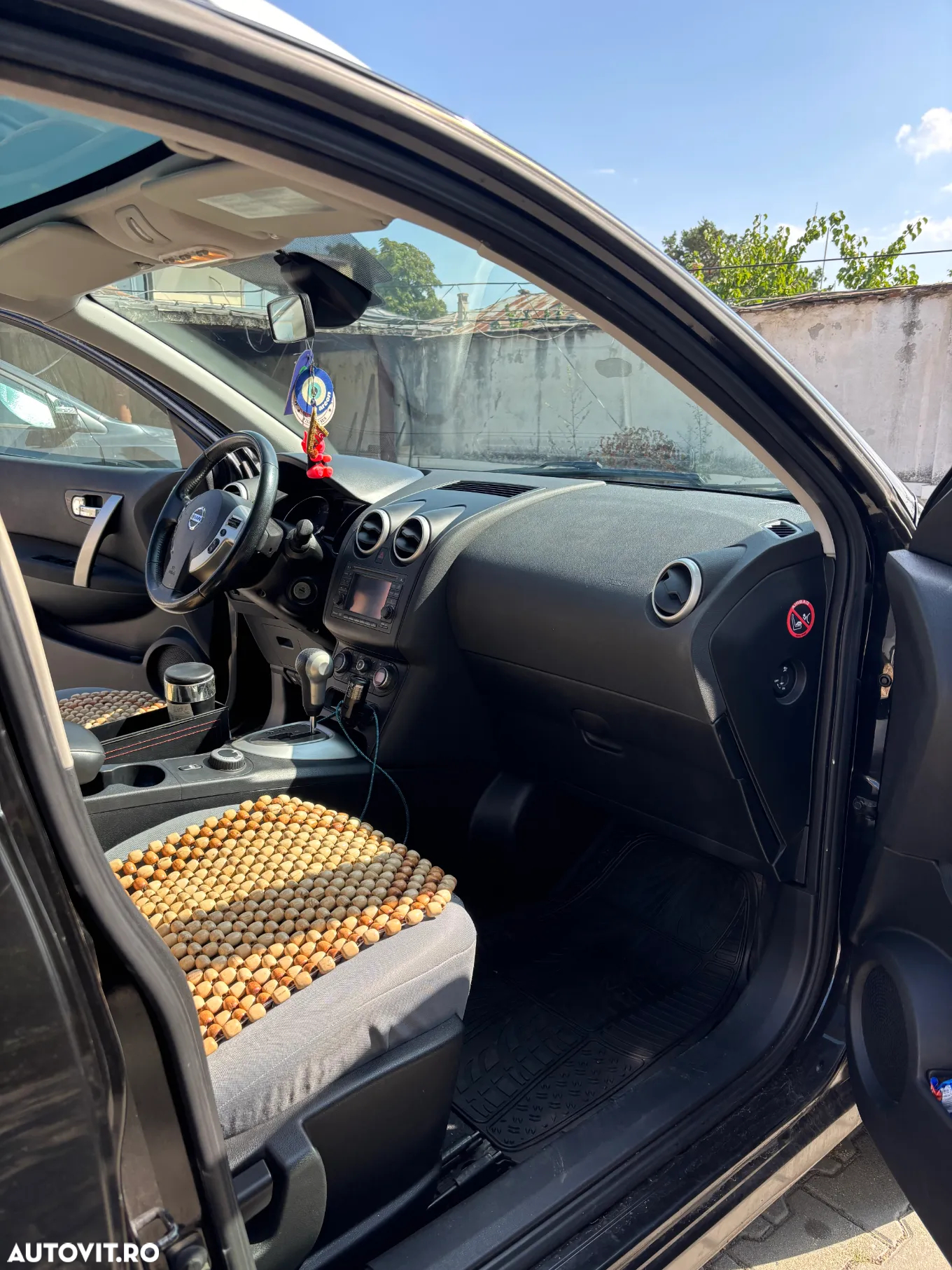 Nissan Qashqai 2.0 dCi DPF 4x4 Aut tekna - 14