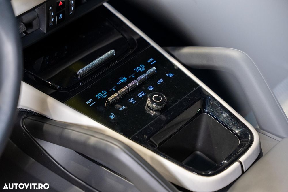 Porsche Cayenne - 27