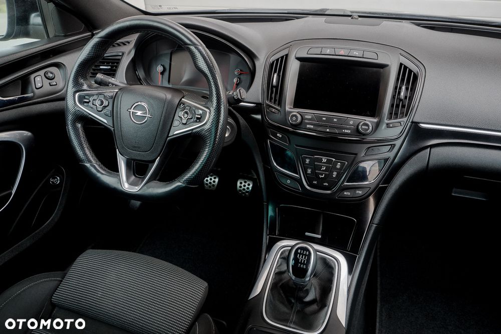 Opel Insignia 1.6 T Cosmo S&S - 20