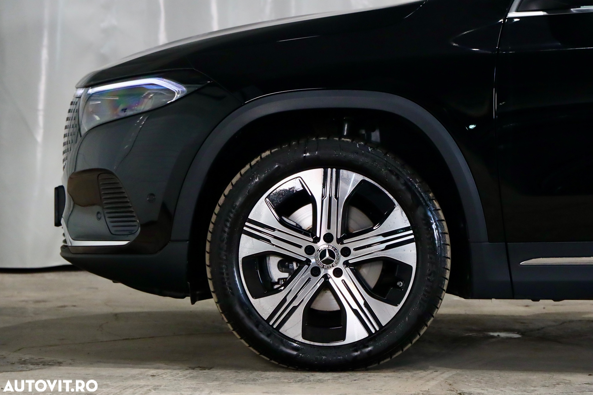 Mercedes-Benz EQA 300 4MATIC - 30