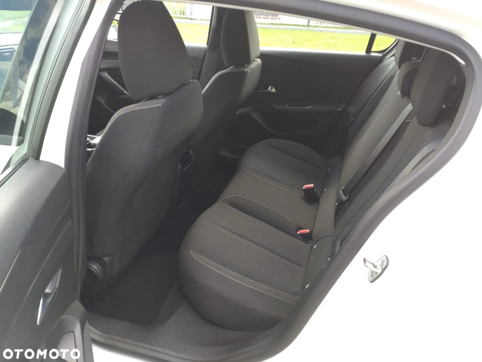 Peugeot 308 1.2 PureTech GPF Allure Pack S&S - 23