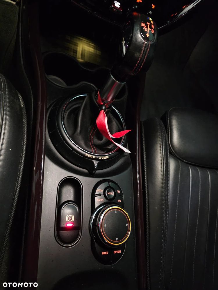 MINI Clubman Cooper SD ALL4 - 20