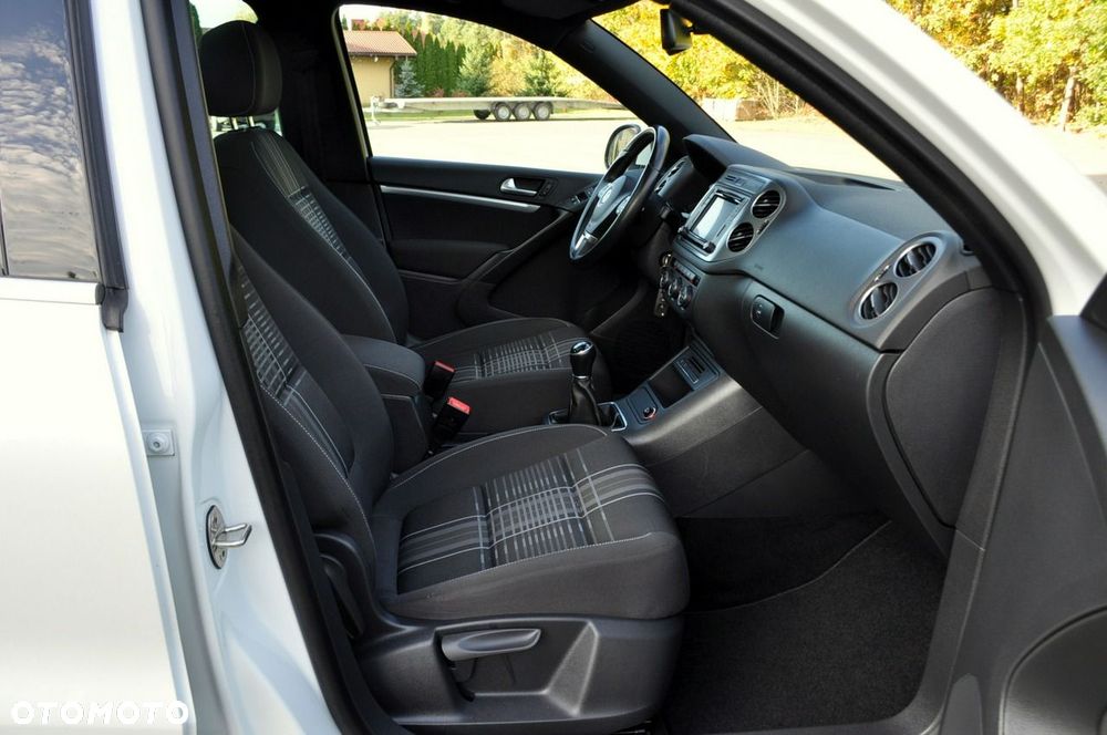 Volkswagen Tiguan - 18