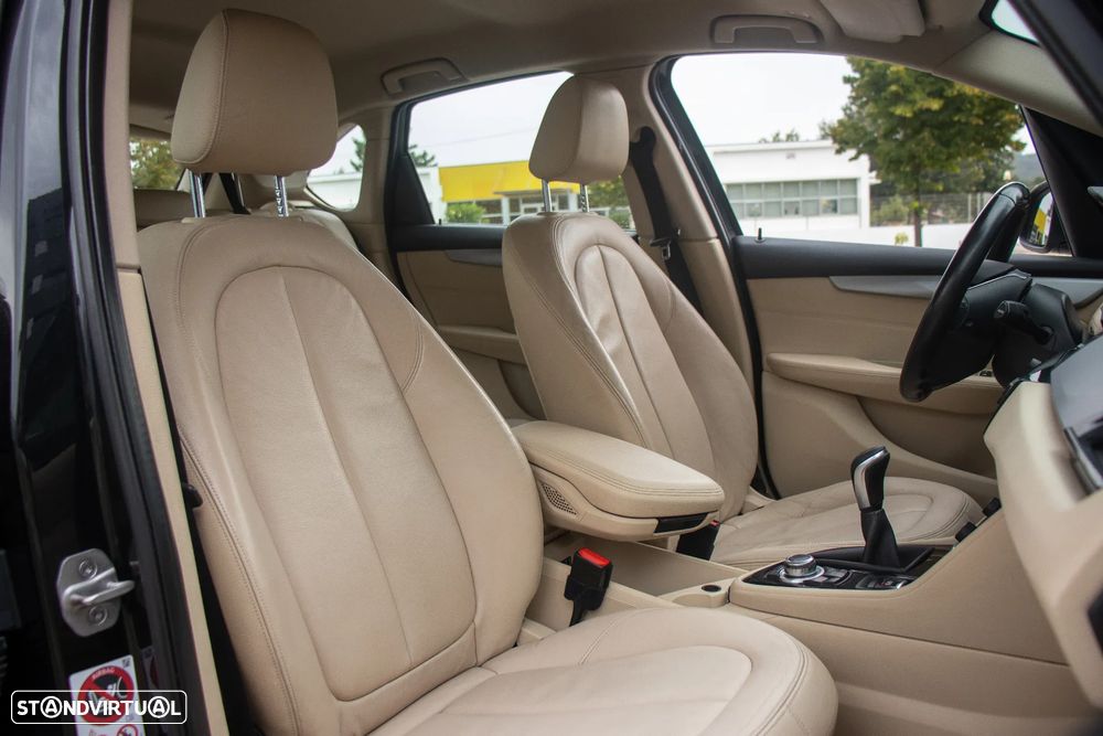BMW 216 Active Tourer d Advantage - 8