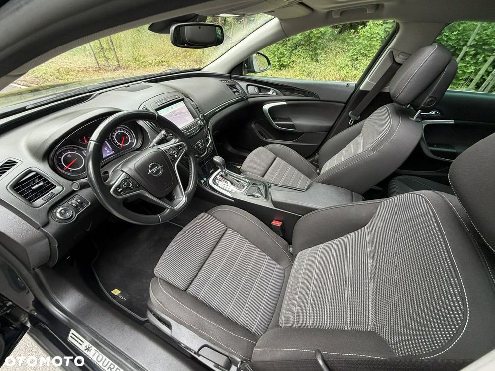 Opel Insignia - 22