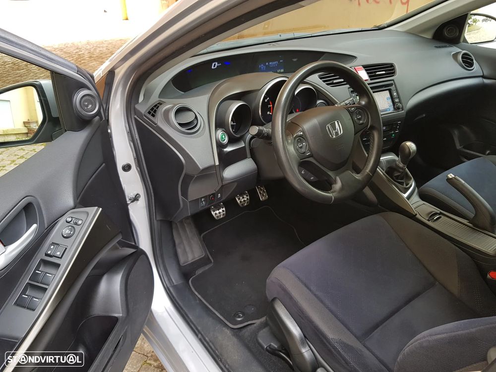 Honda Civic 1.4 i-VTEC Sport Navi - 12