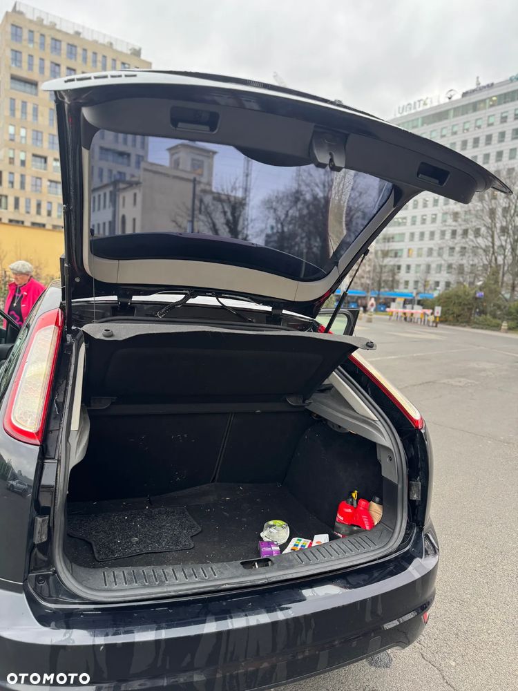 Ford Focus 2.0 TDCi Trend - 7