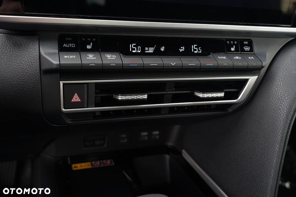 Toyota Camry 2.5 Hybrid Dynamic Force Prestige e-CVT - 20