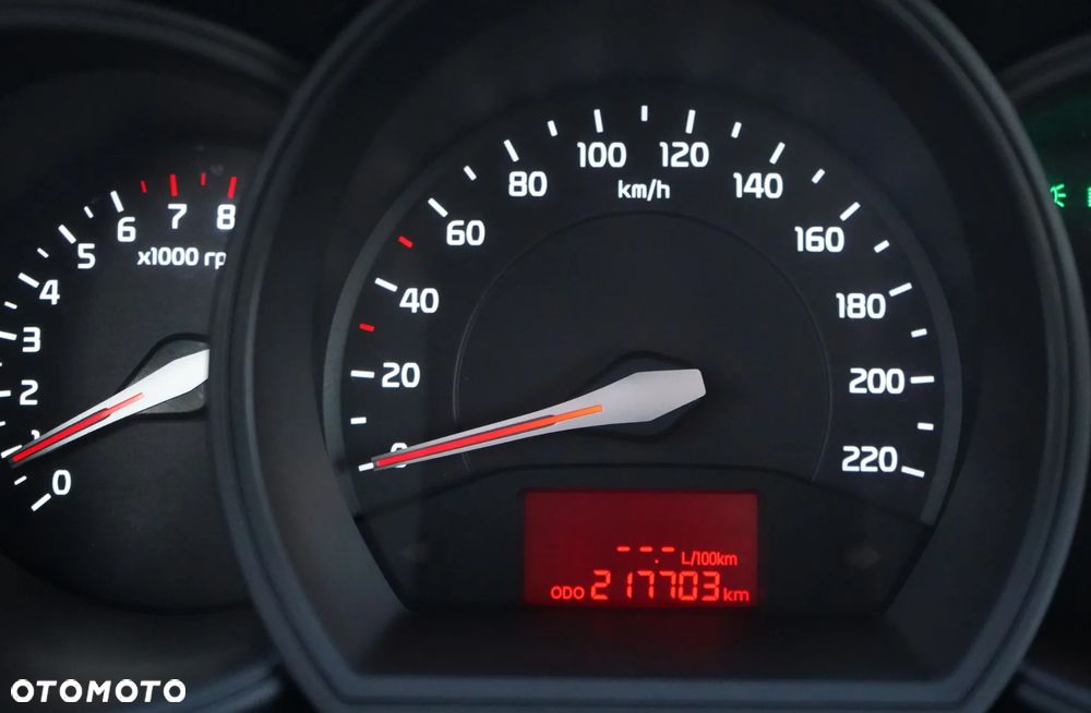 Kia Rio 1.2 Attract - 9